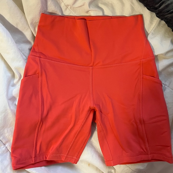 lululemon athletica Pants - Lululemon Align High-Rise Short with Pockets 6"